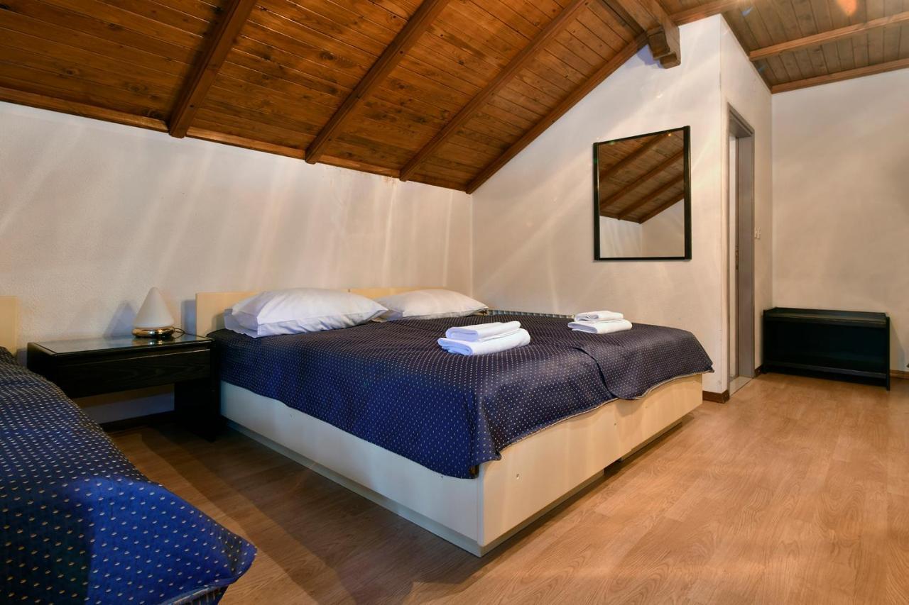 Gostilna Lokve Bed & Breakfast Екстериор снимка