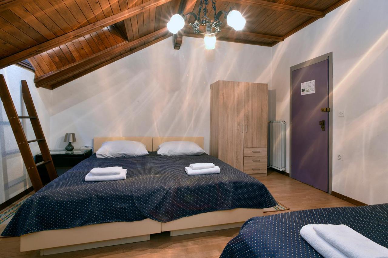 Gostilna Lokve Bed & Breakfast Екстериор снимка