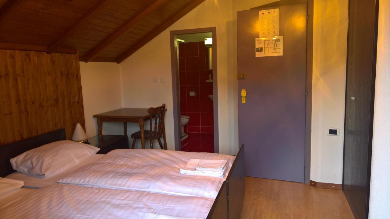 Gostilna Lokve Bed & Breakfast Екстериор снимка